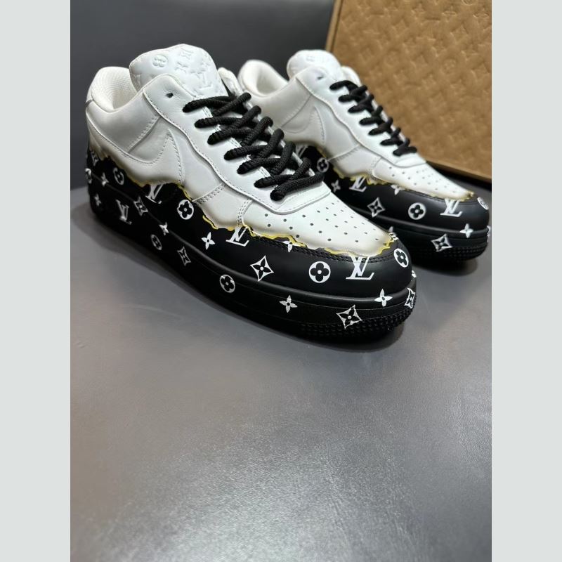 l**is V*t*n sneakers